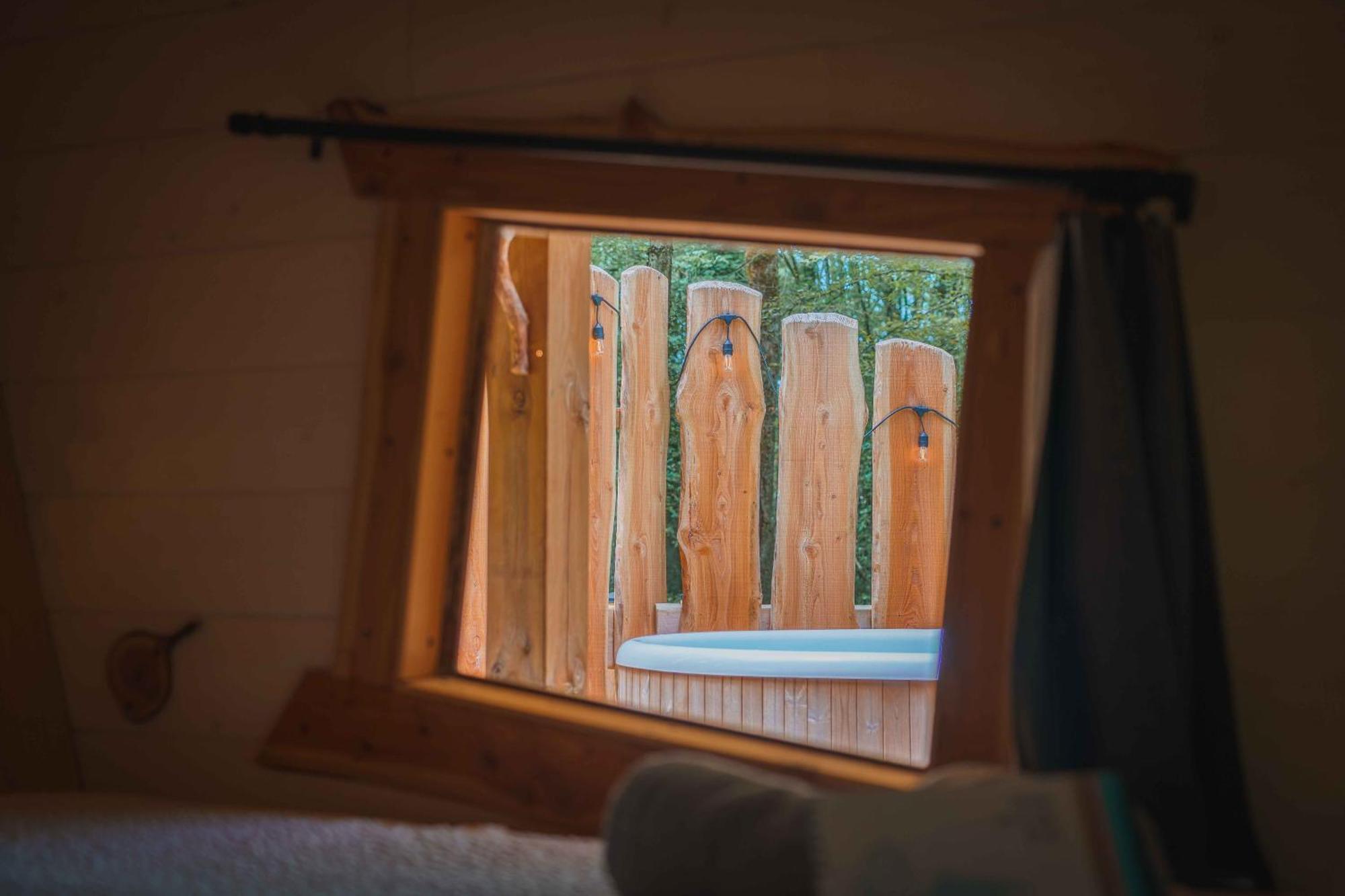 Cabane SPA Insolite Charnay  Extérieur photo