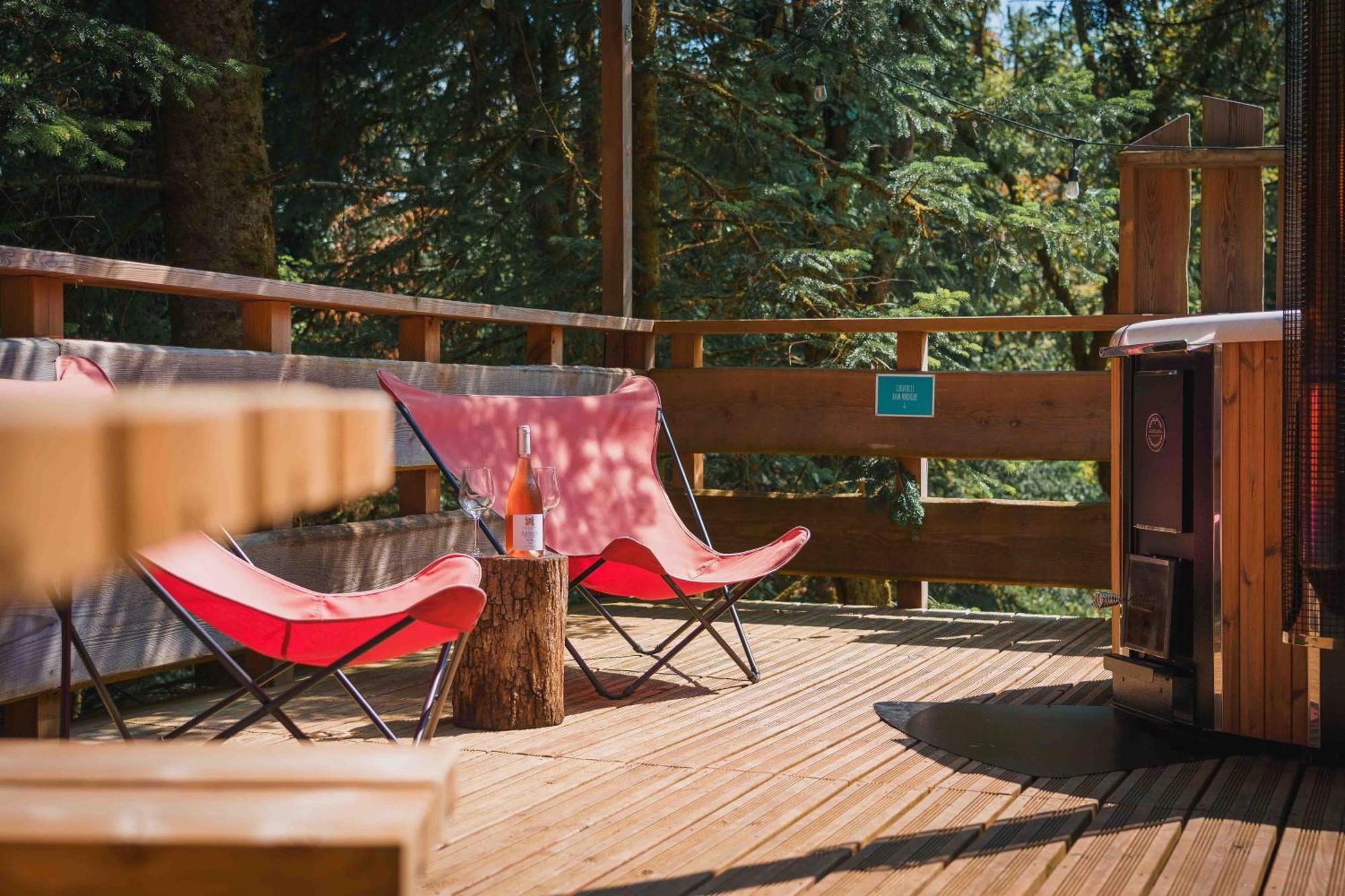 Cabane SPA Insolite Charnay  Extérieur photo